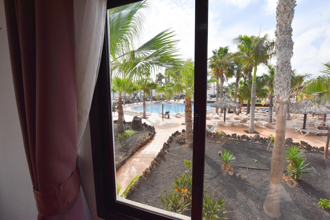Book Jet - Oasis Pool View Apartment Коральео Экстерьер фото